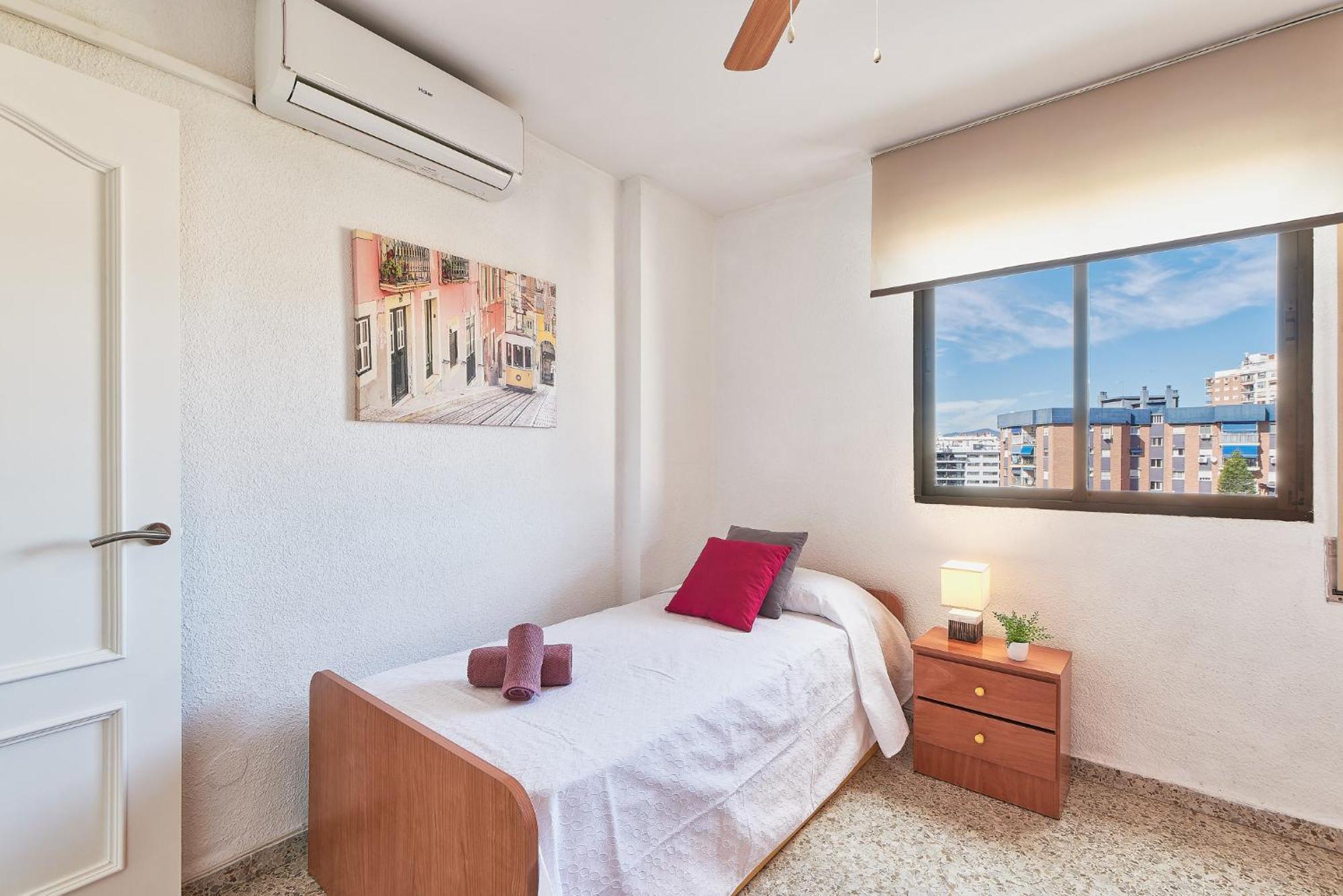 Luminoso Apartamento/ 5 Minutos De La Playa Malaga Ngoại thất bức ảnh